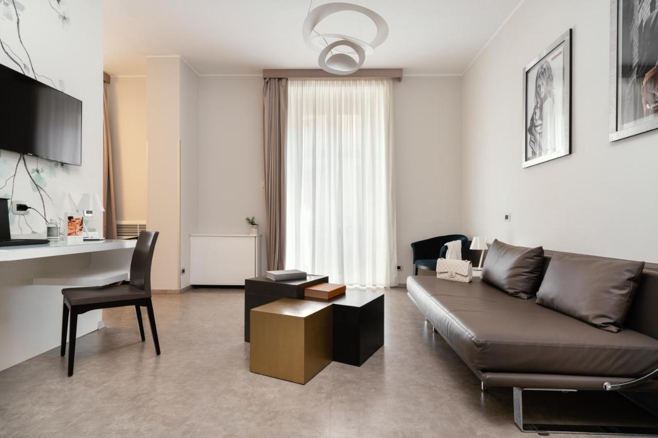 Montenapoleone Suites Milano Eksteriør bilde